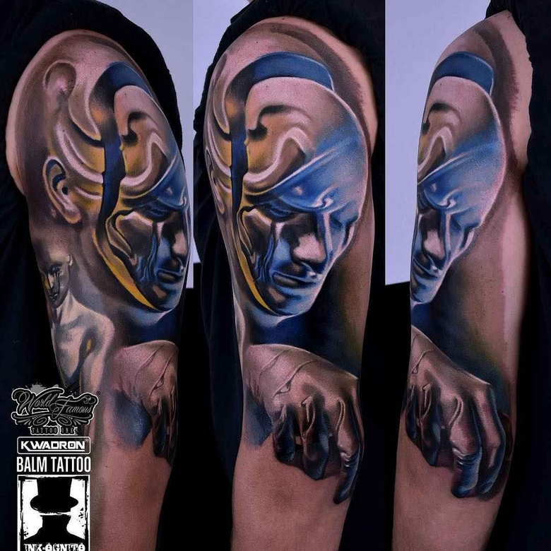 Tatuagem surrealista por TOFI