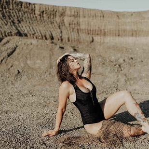 🔥 Fotos quentes, portfólio de modelos  #12714 Modelo de tatuagem Ashley Michelle