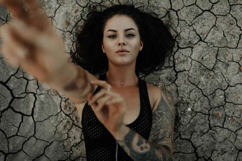 Modelo de tatuagem Ashley Michelle