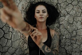 Modelo de tatuagem Ashley Michelle