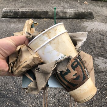 Artista de tatuagem Konstantin Strokin