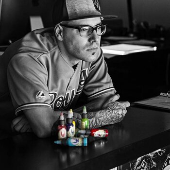 Artista de tatuagem Neo Parker (Rober Pedragosa)