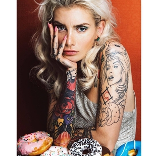 🔥 Fotos quentes, portfólio de modelos  #25042 Modelo de tatuagem Valentina Belleza