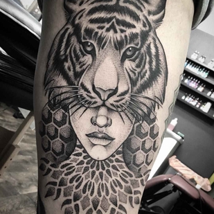 🔥 Fotos quentes, portfólio de modelos  #4447 Artista de tatuagem Chris Bint