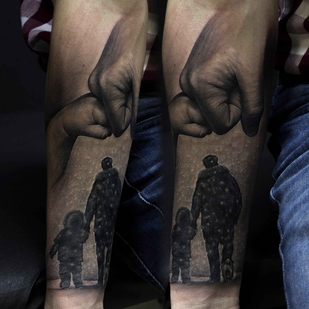 🔥 Fotos quentes, portfólio de modelos  #2819 Artista de tatuagem Maxim Denisenko