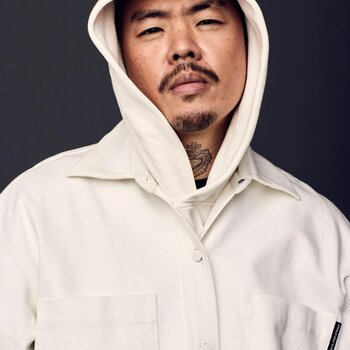 Artista de tatuagem Doctor Woo