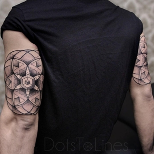 🔥 Fotos quentes, portfólio de modelos  #4821 Artista de tatuagem Chaim Machlev