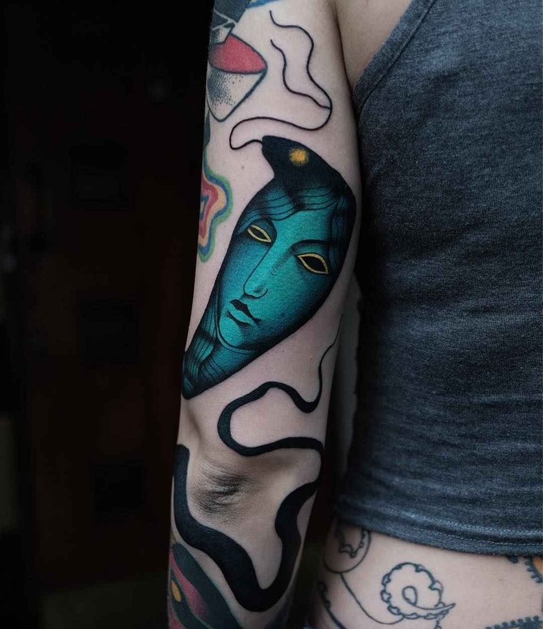 Estética surrealista de tattoos de Aleksy Marcinow