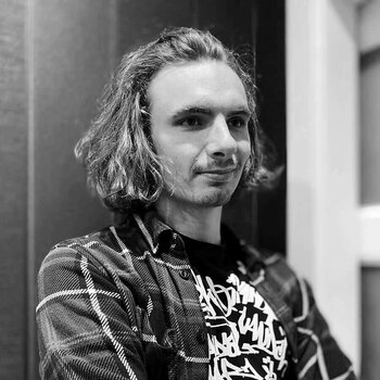 Artista de tatuagem Jean Paul Marat