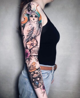 Tatuagem de esboço botânico com aquarela por Magdalena Pliszka