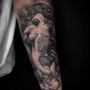 🔥 Fotos quentes, portfólio de modelos  #85047 Artista de tatuagem Mihail Gromovchuk / Leeahim_tattoo