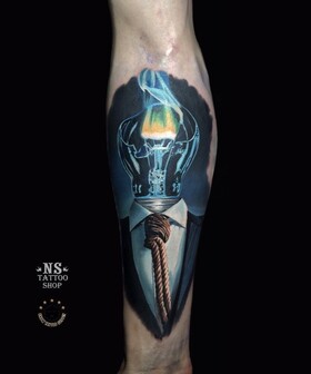 O Godfather dos Tatuagens de Realismo Ural de Ruslan Miftakhov