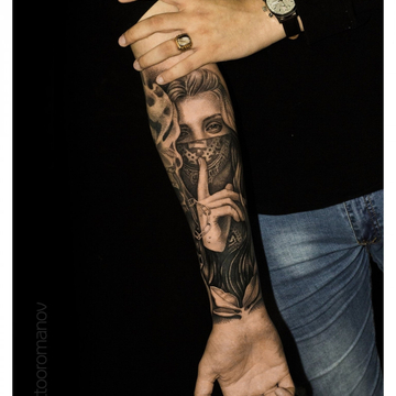 Sombra de chicote realista por Oleg Romanov