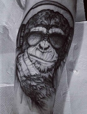 Felipe Kross - mestre brilhante de Dotwork de São Paulo