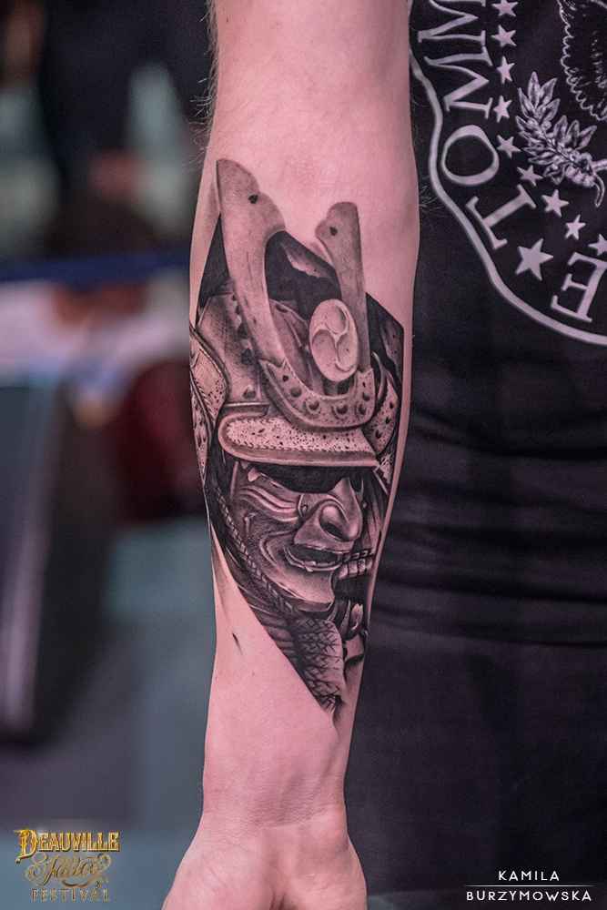 vencedor do Festival de Tatuagem de Deauville 2017 | Best of Saturday - Calvin Moktar