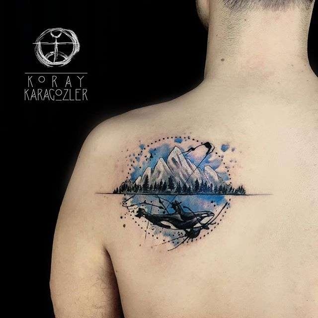 Tatuador Koray Karagozle acuarela tatuagem esboços