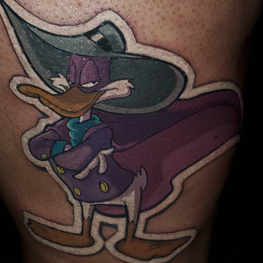 Artista de tatuagem Kenneth Posey