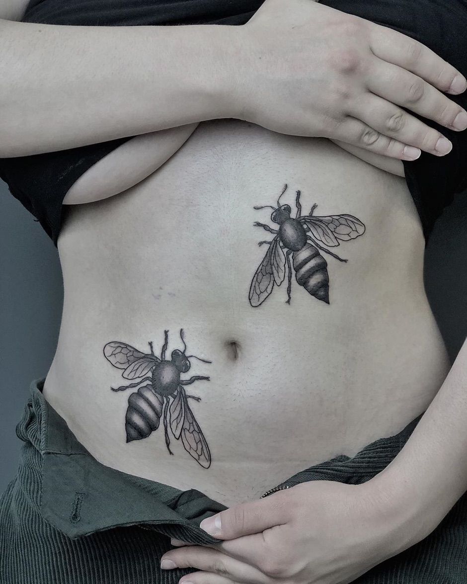 Artista de tatuagem Zhenya Remova, tatuagem em preto, design gráfico | Rússia