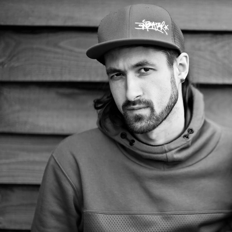 Tattoo artist Toni Angar, bright color crazy new school tattoo | Spain