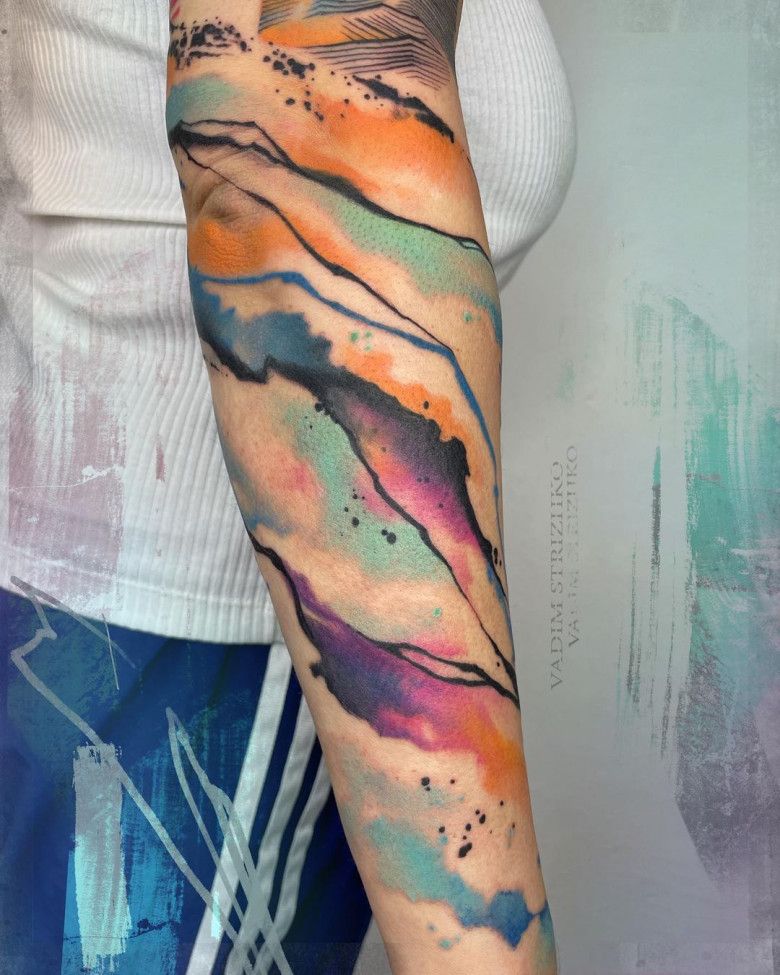 Абстрактная акварельная татуировка