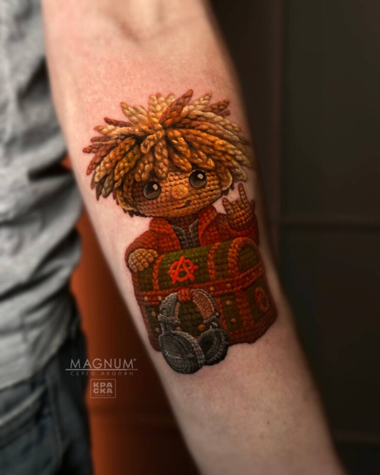 Вязанные татуировки Серго Акопяна