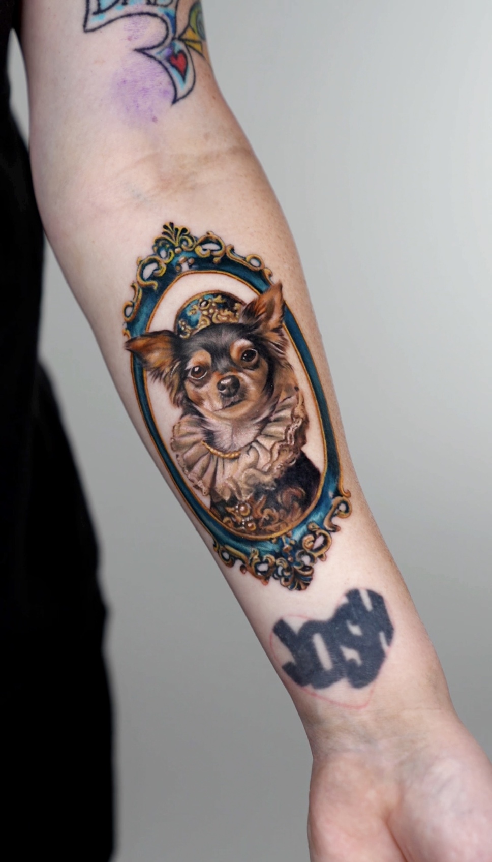 Kleine Formate, starke Emotionen: Haustier-Tattoos von Tam Gallardo - image 15