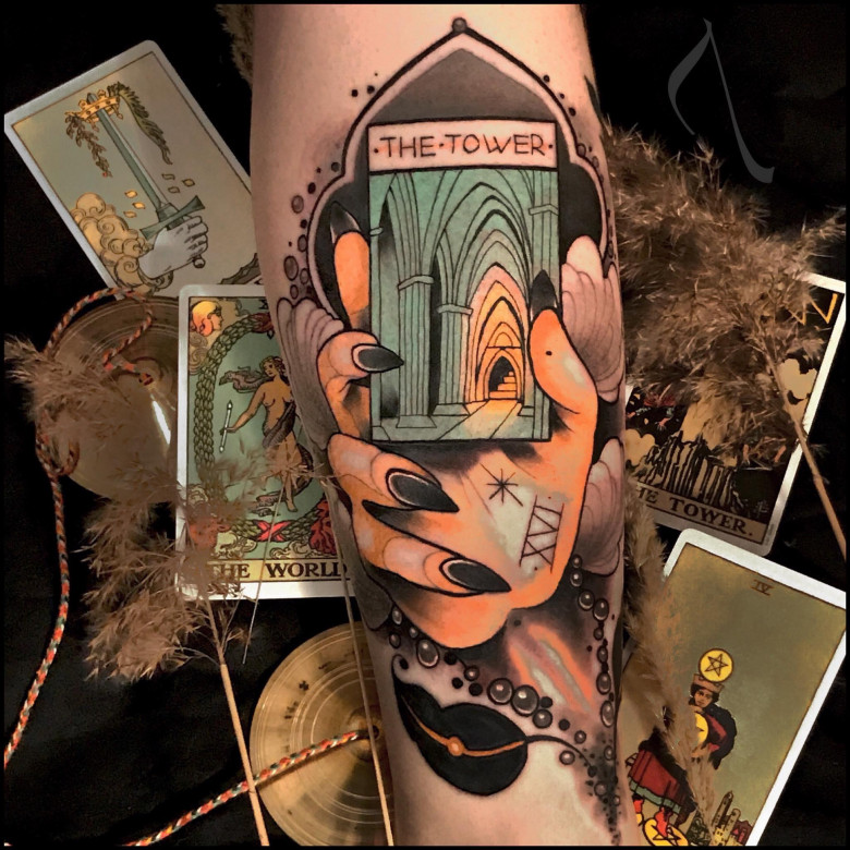 Neo-traditional tattoo done by Adriaan Machete