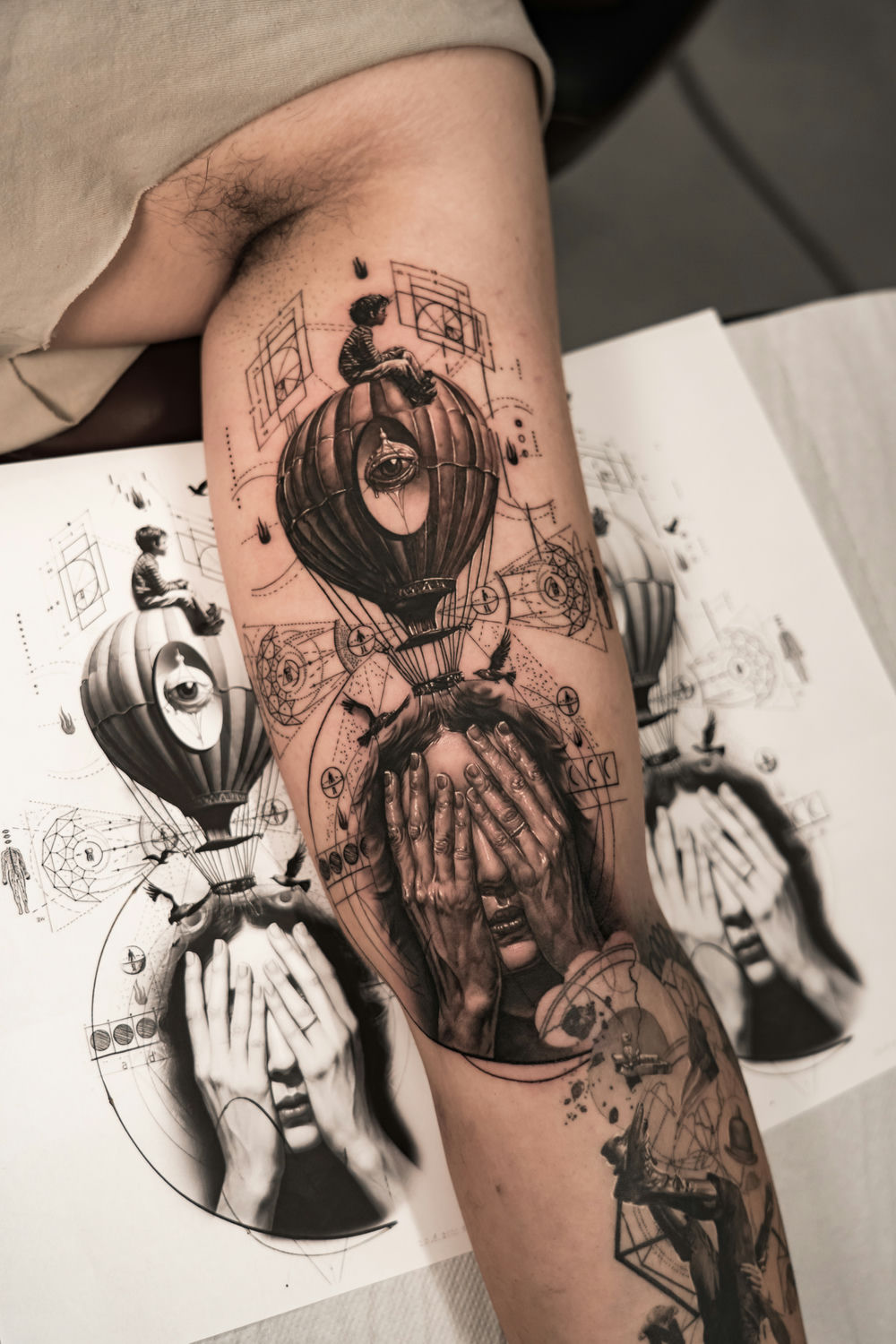 Tattoo artist Arlen Bellotti