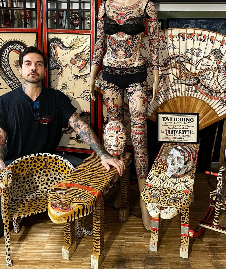 Мебель для тату-студии