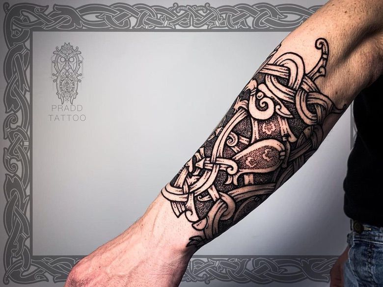 Lord of the Rings sleeve - Nordic ornament - Pradd Tattoo