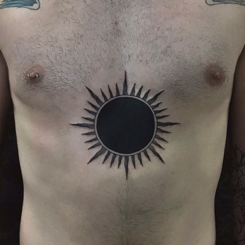 Значение татуировки солнце