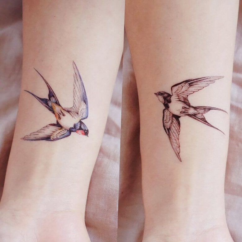 Значение татуировки ласточка