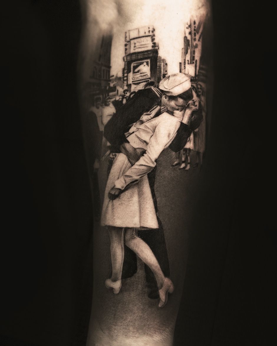 Тату мастера Денис Тидан, черно-серый тату реализм, мастер-класс на 18-ом Московском Фестивале Татуировки | Россия, Москва