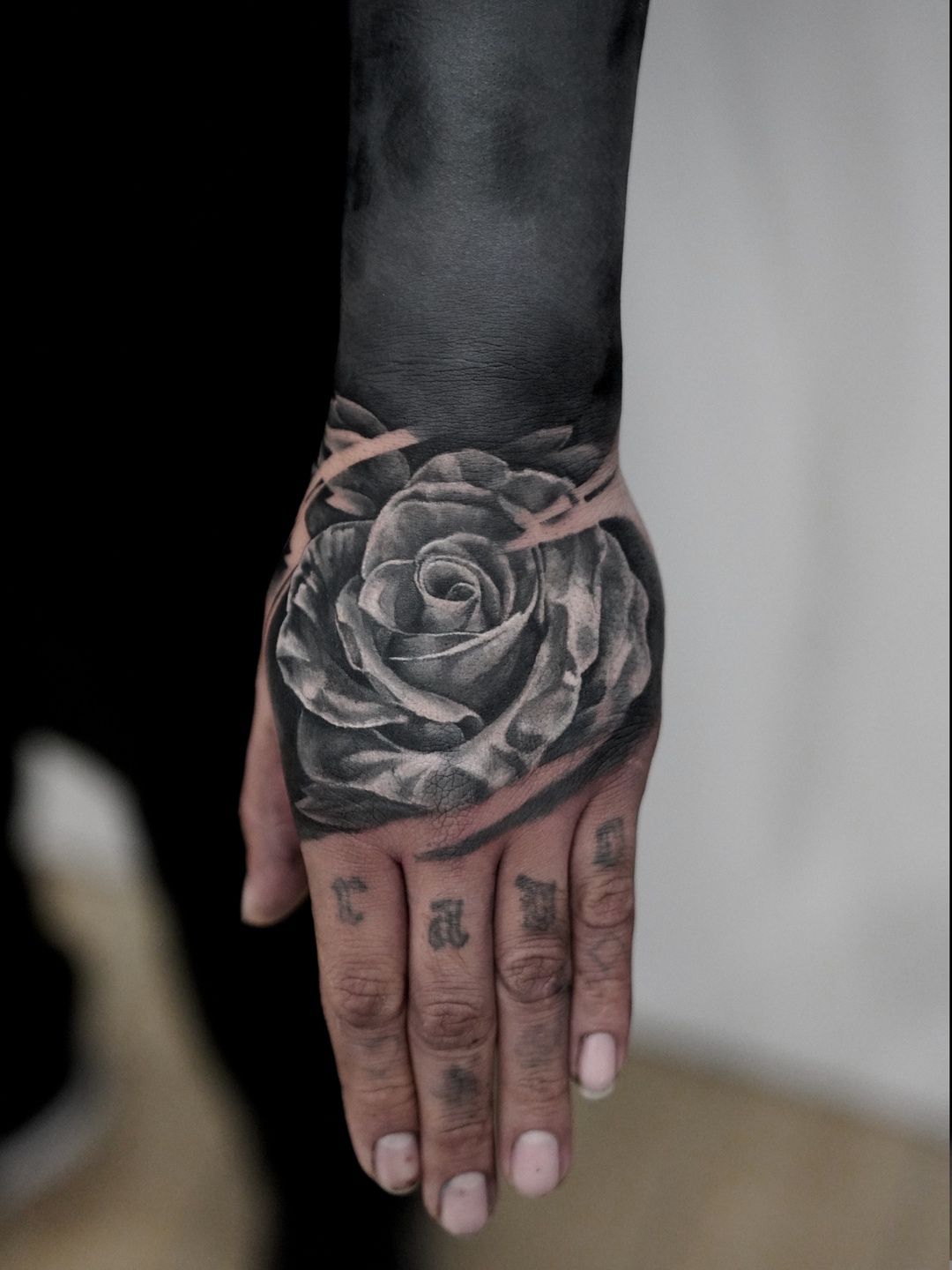 Tattoo artist Egor Kubrak