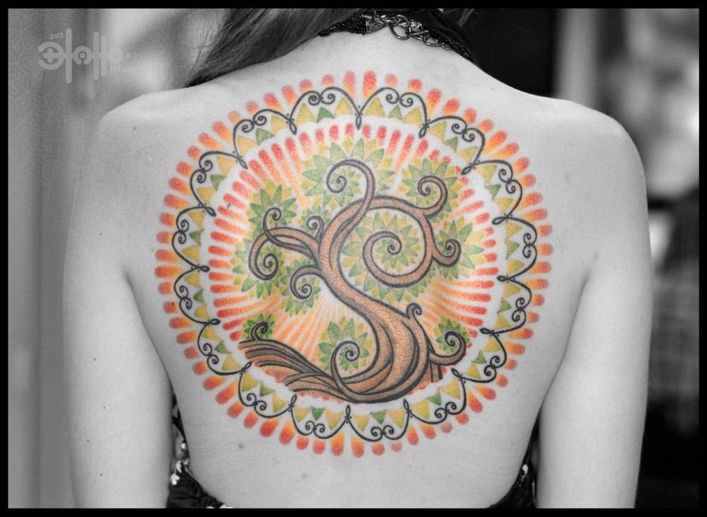 Тату мастер Максим Журавлев