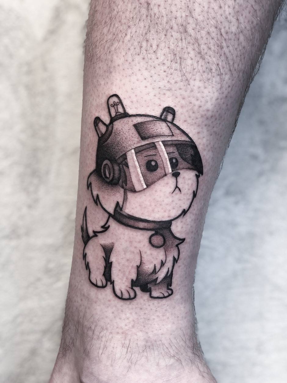 Тату мастер Саша Кот, черно-белая татуировка, графика | Студия Кольня, Вологда, Россия