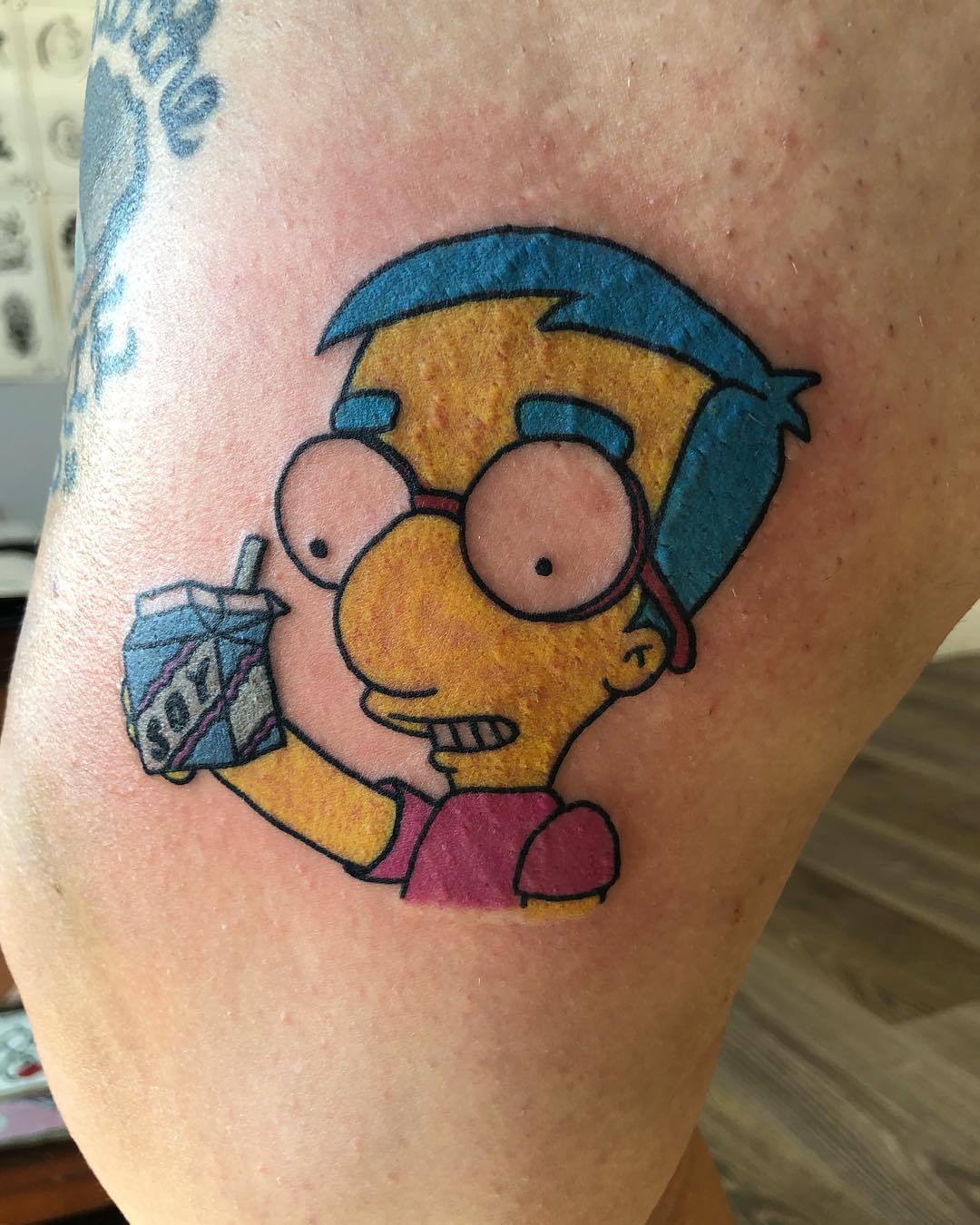 маленький Milhouse tattoo