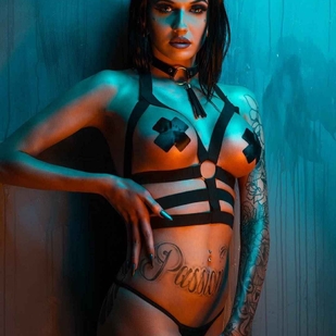 🔥 热门照片、模特作品集  #6425 纹身模特 Cloe Raven