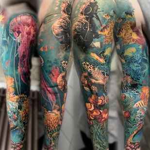 🔥 热门照片、模特作品集  #28733 纹身师 Laura Juan