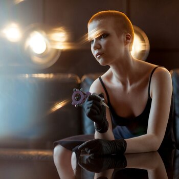 纹身师 Aleksandra Gorbunova 