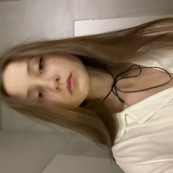 纹身师 Kandaurova Maria