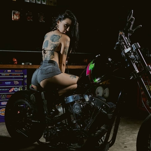 🔥 热门照片、模特作品集  #30051 纹身模特 Ivy Denali