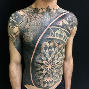 🔥 热门照片、模特作品集  #21524 纹身师 Pierluigi Deliperi