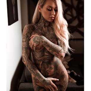 🔥 热门照片、模特作品集  #37061 纹身模特 Daniela