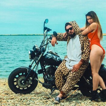 纹身师 Yura Jay-b Taran