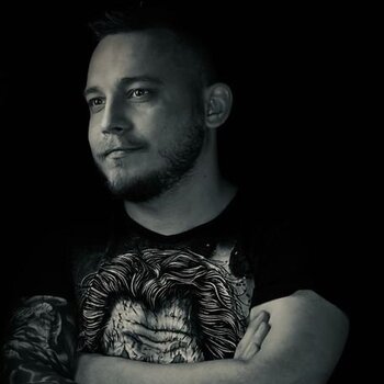 纹身师 Aleksey Vakulov