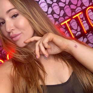 🔥 热门照片、模特作品集  #44468 纹身师 Jonathan JONBOY Valena