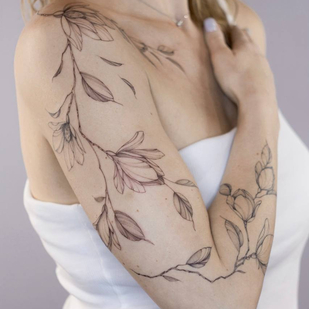 🔥 热门照片、模特作品集  #90344 纹身师 Anastasiya Kovyazina