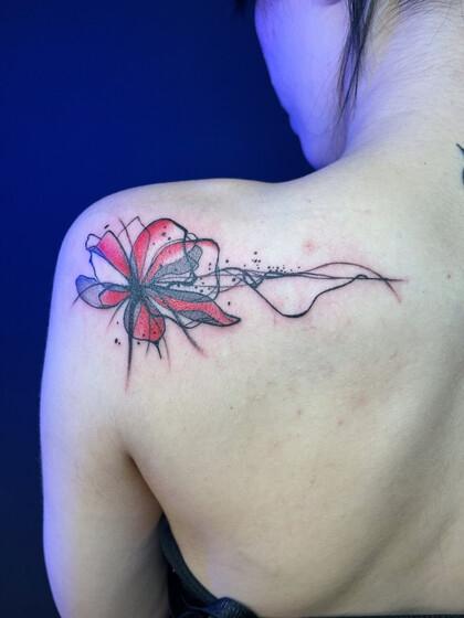 纹身灵感 # 纹身师 Perforator Tattoo Studio